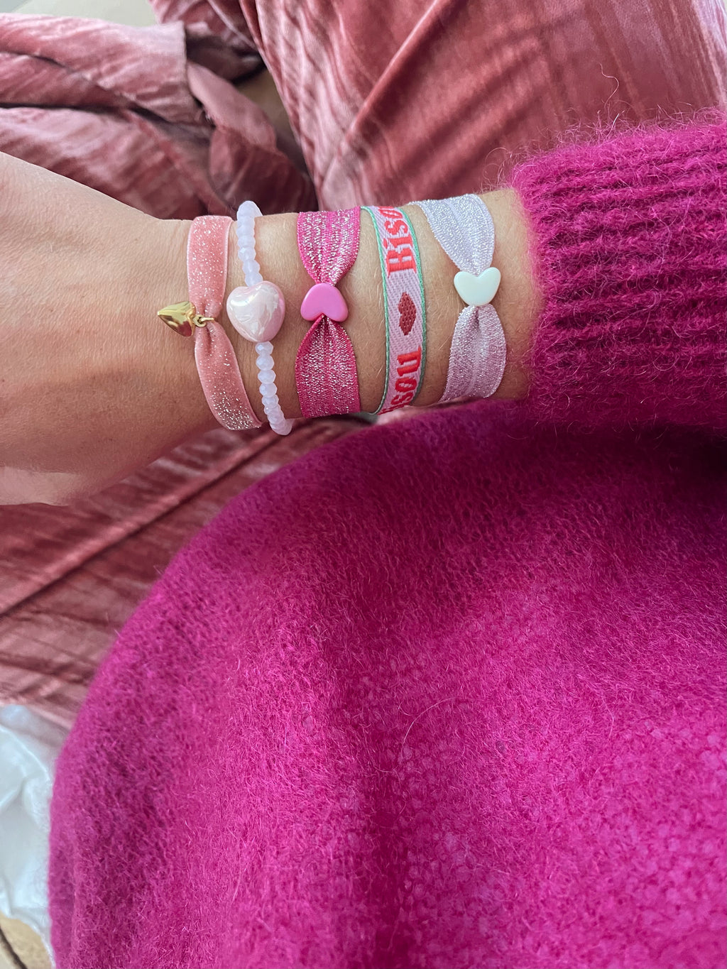 Bracelet ruban elastique coeur