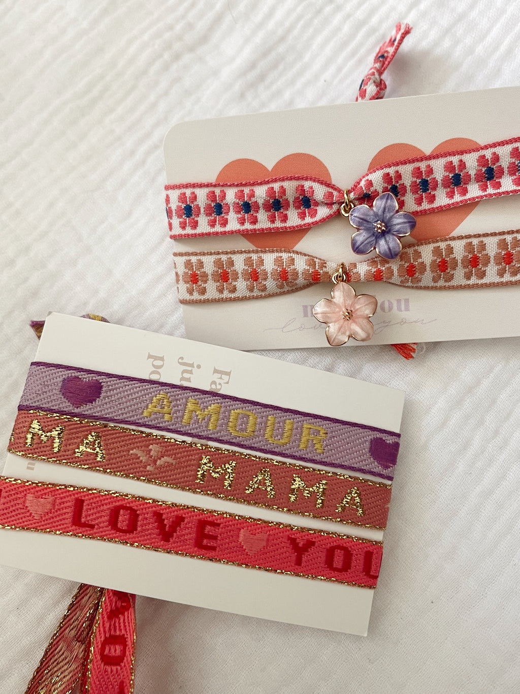 Bracelet ruban fleur