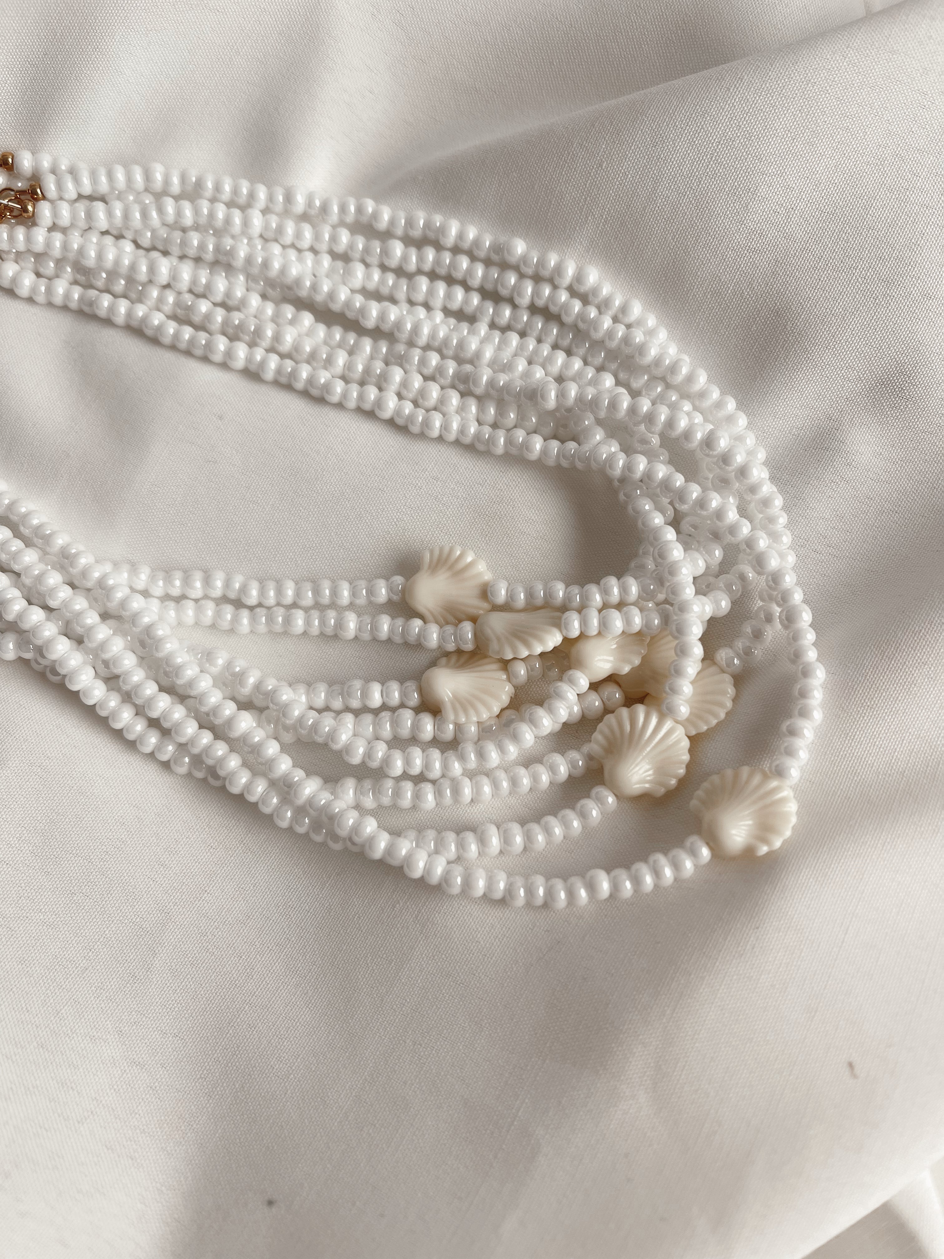 Collier Shell