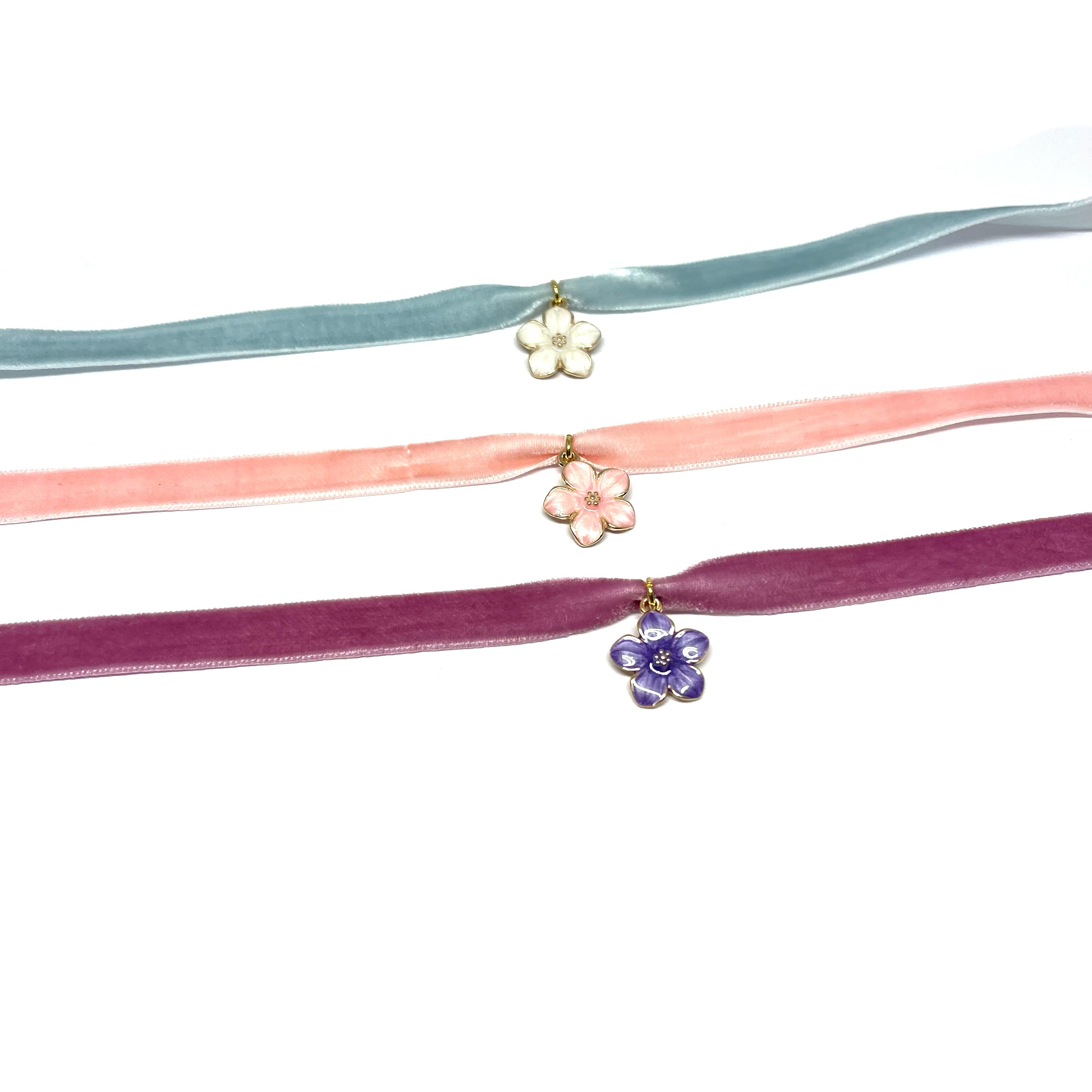 Bracelet ruban fleur velours