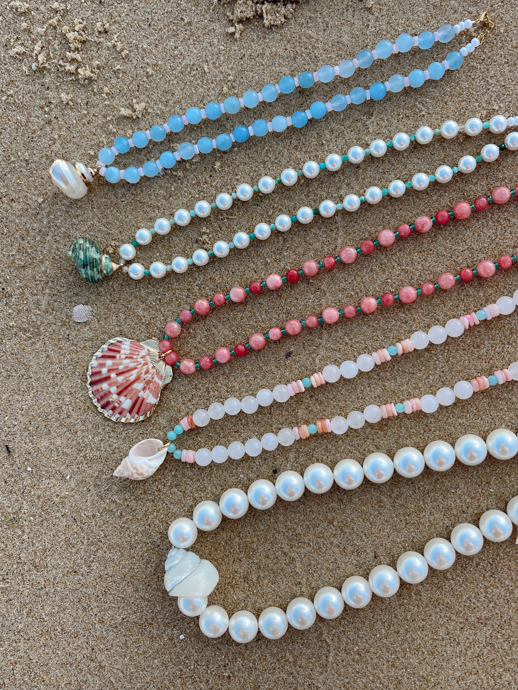 Collier Adella