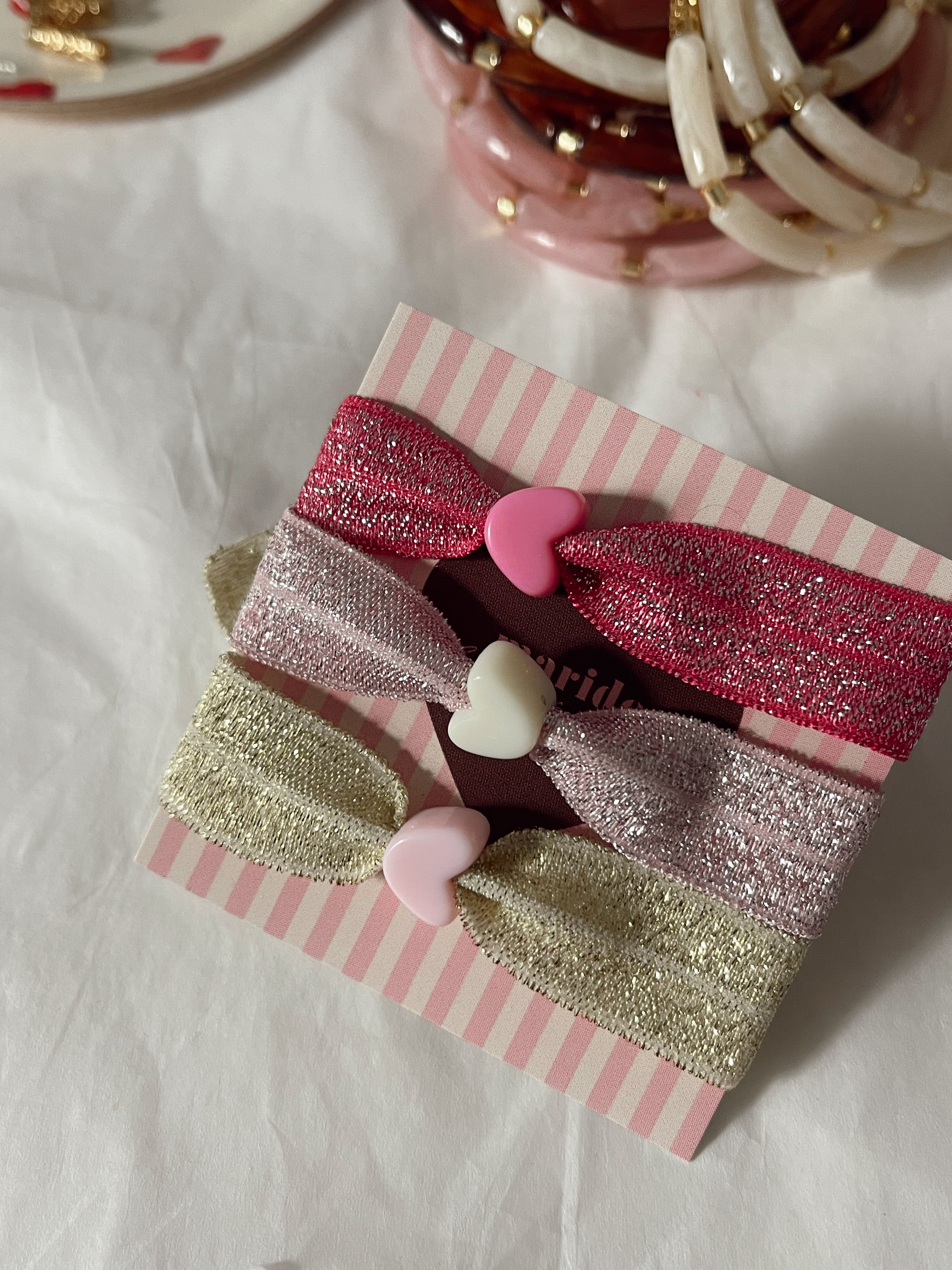 Bracelet ruban elastique coeur