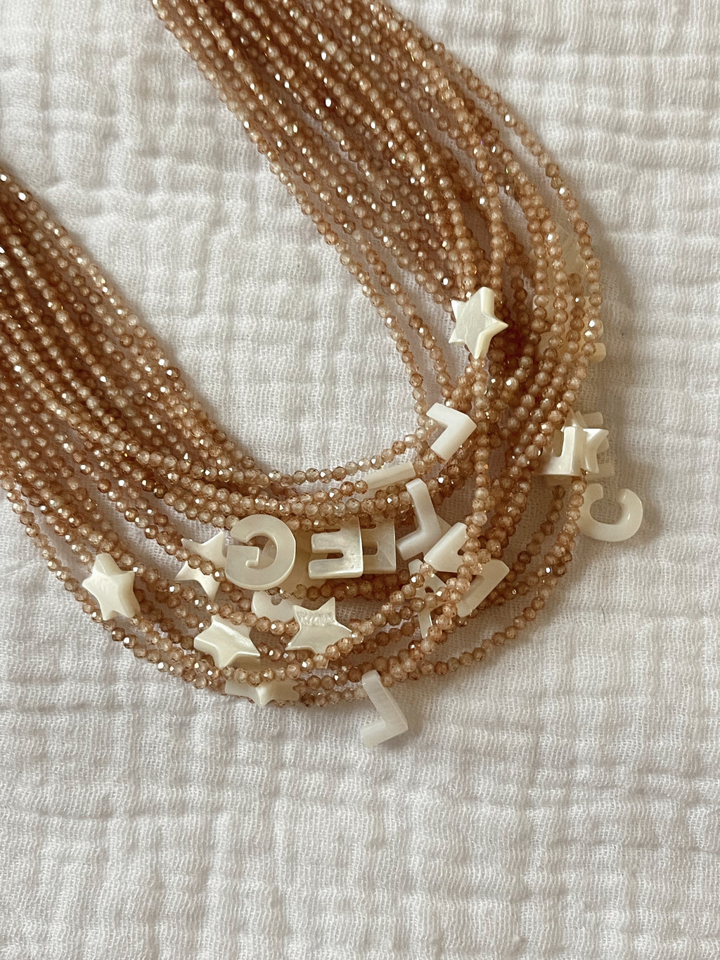 Collier lettre