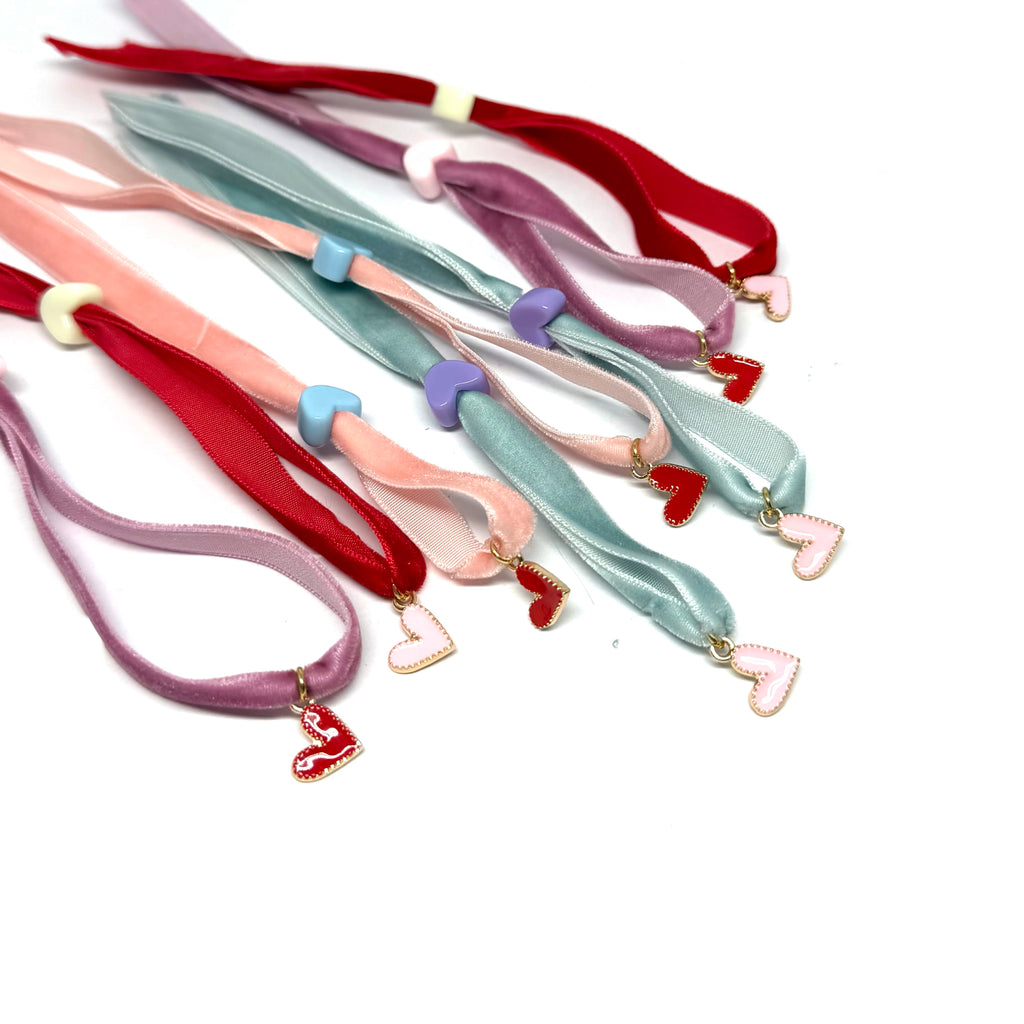 Bracelet velours coeur