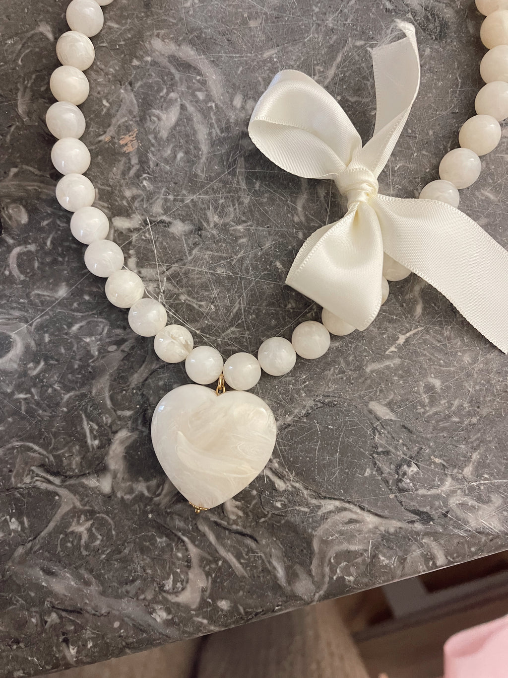 Collier Gabriel - blanc